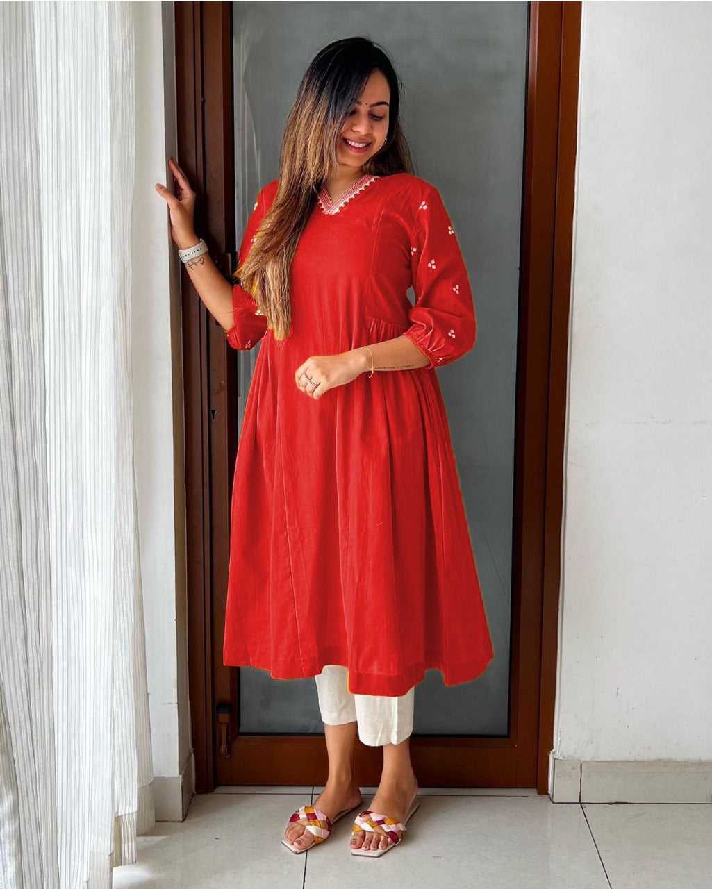 LAUNCHING STYLISH &amp; VIBRANT KURTA SET💥 (NFRD33)