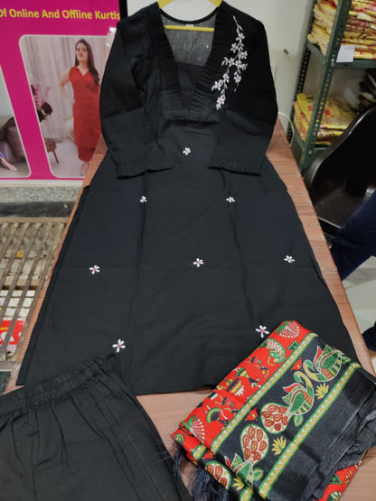 💕💝🦋🥰 look pstylish and walk in comfort with our new black cotton with embroidery work set perfect for your wardrobe ☺️ 🫶🏻