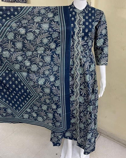 ♥️♥️“ NEW FULL COTTON PRINT HAND WORK ANARKALI KURTI PANT MALMAL DUPATTA ARRIVAL 😍💖