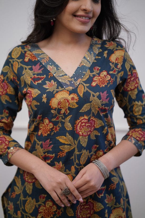 Inject a boost of Embroidery work and playful prints to your wardrobe this season👌👌
