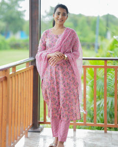 🌹🌹Pure fine Cotton fabric &nbsp;Kurti with Pant with cotton 100-100 Dupatta🌹🌹