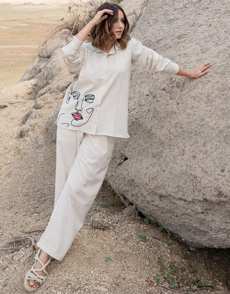 Feel the elegance and comfort merge in our artisan-crafted cotton suit! 🌹😍
