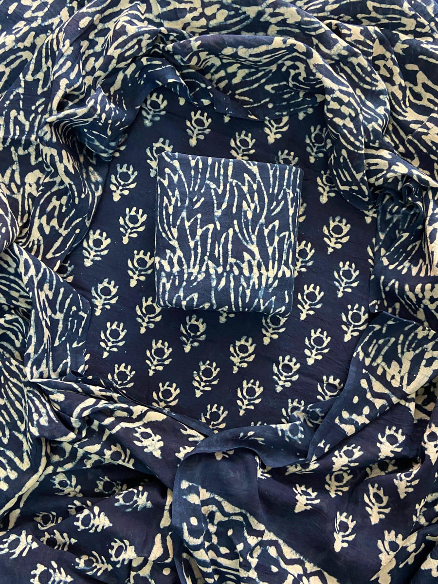 HAND BLOCK PRINT COTTON SUIT SET WITH MULMUL DUPATTA