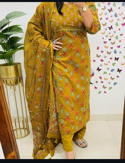 🌹🌹Pure fine Cotton fabric hand Work Kurti with Pant with cotton 100-100 Dupatta🌹🌹(WARED438)