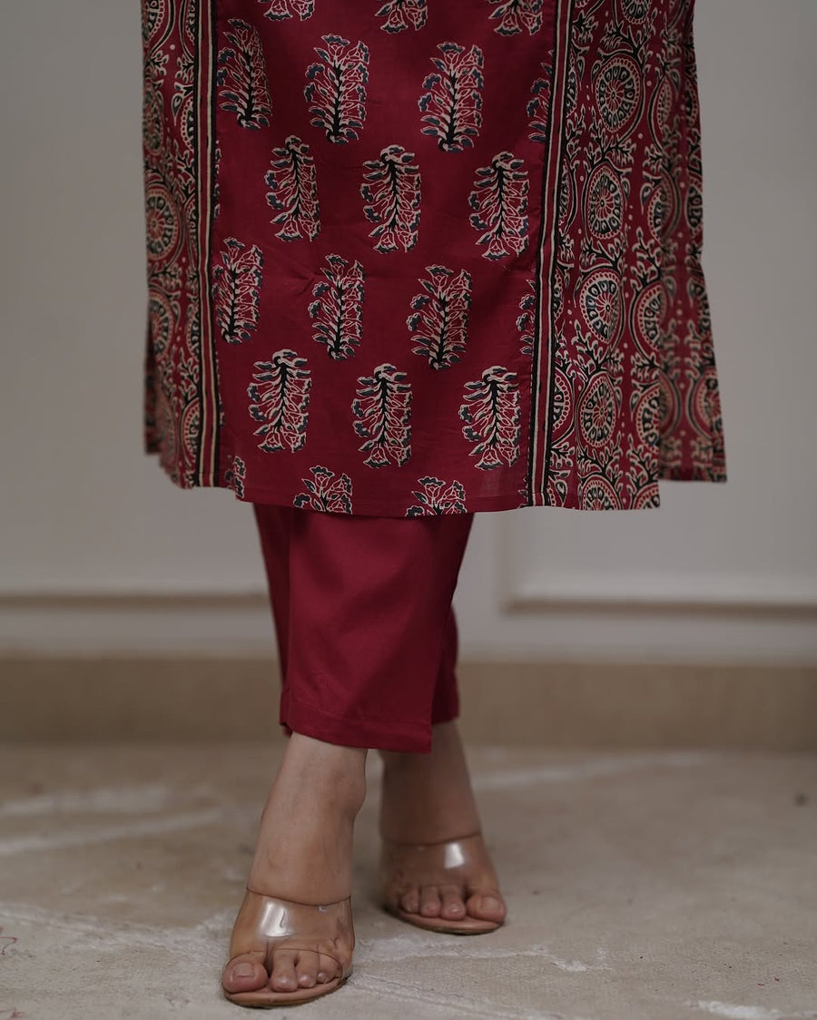 Presenting Beautiful Heavy quality cotton Fabric designer festive wear frock style kurti with pattern pant  (SW0001)