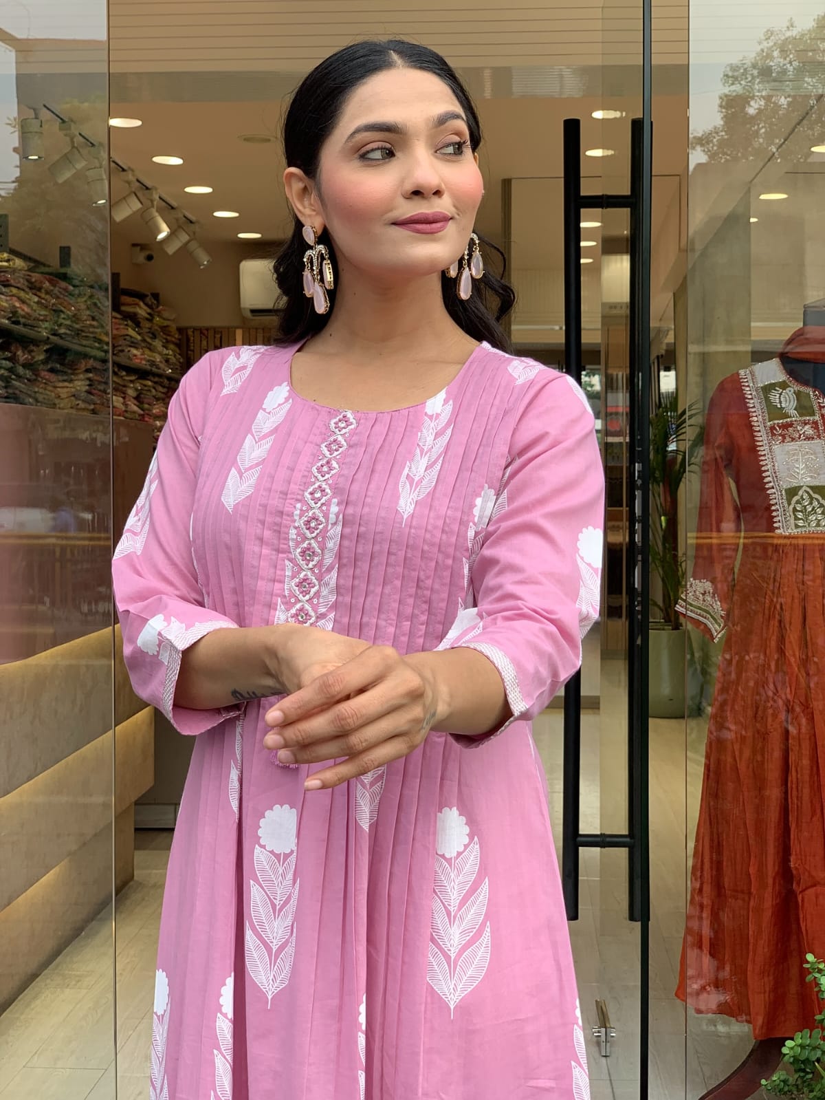 🌹🌹Pure fine Cotton fabric  Kurti with Pant with cotton 100-100 Dupatta🌹🌹 (SWRED607)