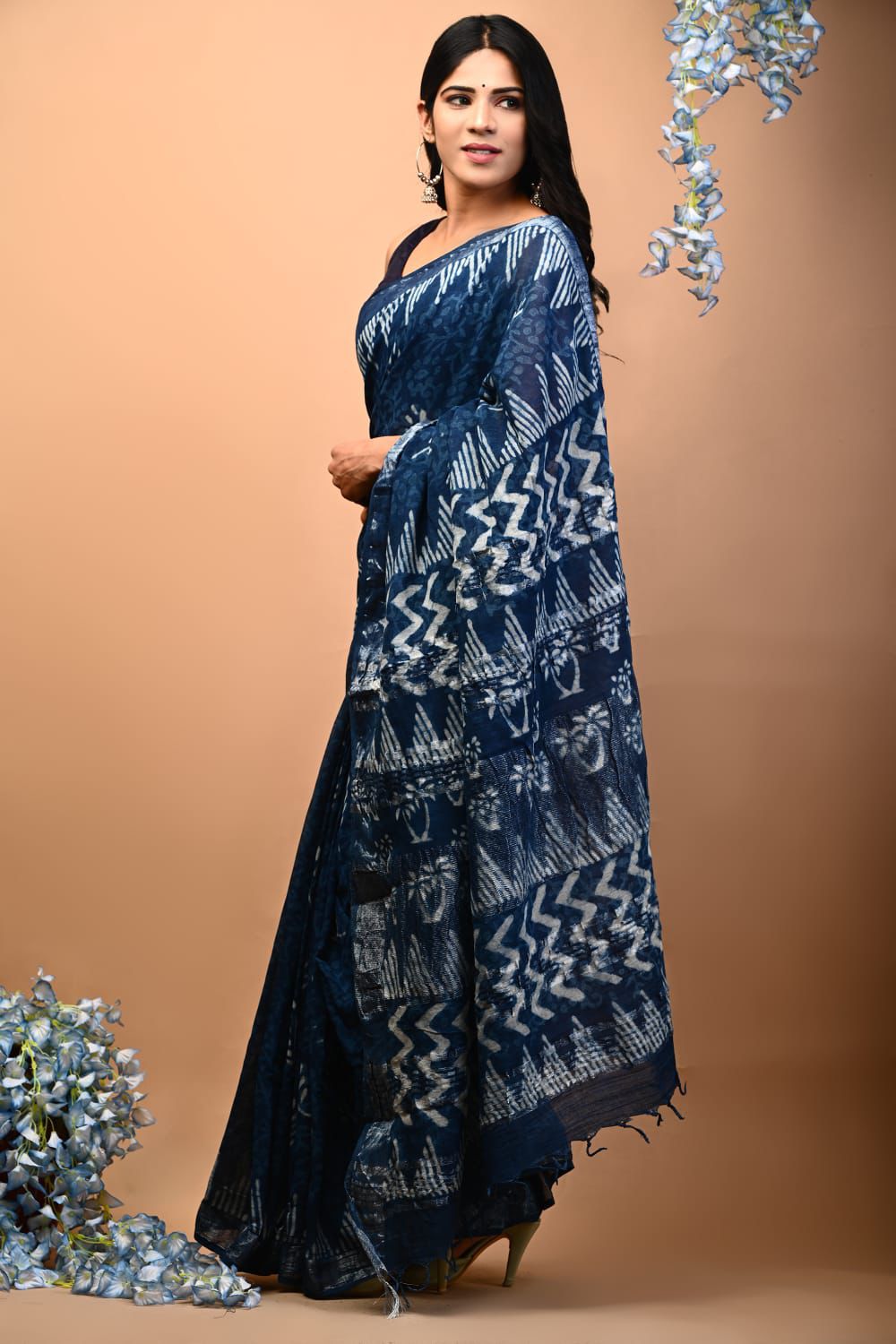 Hand Block Printed Linen Saree With Unstitched Blouse (SWSRLIL021
