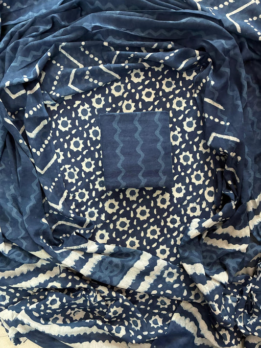 HAND BLOCK PRINT COTTON SUIT SET WITH MULMUL DUPATTA(WACOTMU87)
