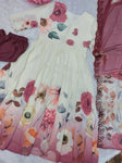 Featuring beautiful Heavy Suit Set which is beautifully decorated Embroidered🪡and Hand work.(RRRD10)