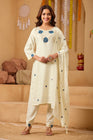 Featuring beautiful Heavy Suit Set which is beautifully decorated Embroidered🪡. (RRRD09)