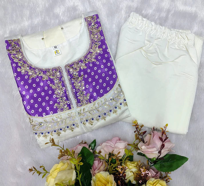 Featuring beautiful Heavy Set which is beautifully decorated Embroidered🪡and work.  (RRRD08) 02