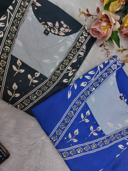 Featuring beautiful Heavy Suit Set which is beautifully decorated with hand work. It is paired with matching pants.(RRRD05)