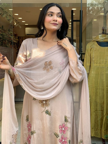 😍Presenting a New Party Wear Look Top , Pent, Duppata😍