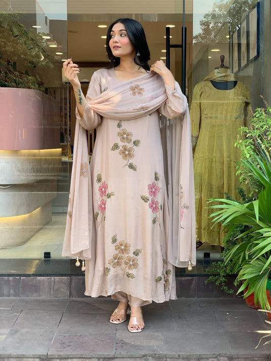 😍Presenting a New Party Wear Look Top , Pent, Duppata😍