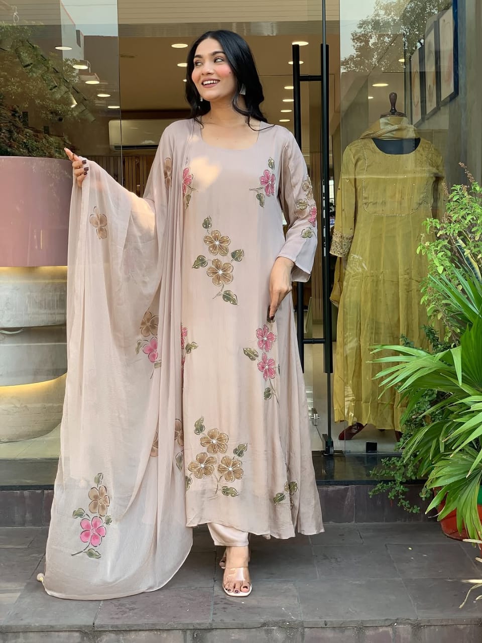 😍Presenting a New Party Wear Look Top , Pent, Duppata😍