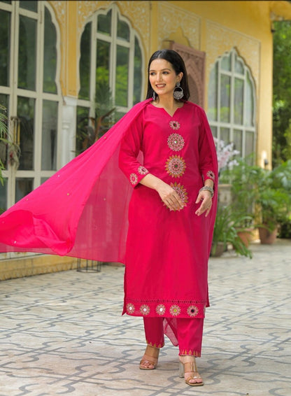 Pink Embroidered Kurta Set with Dupatta (SWDH01)