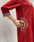 Featuring beautiful Heavy Set which is beautifully decorated All over Handwork🪡on suit Roamn Silk  (SWDH05)