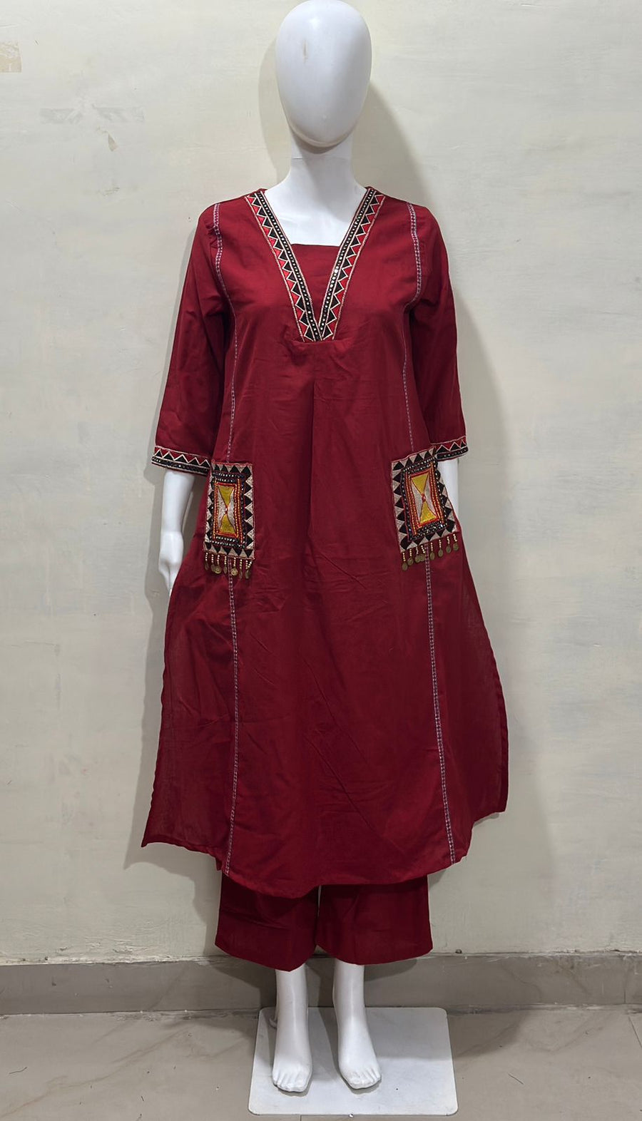 New stylish and affordable beautiful look start a-line set with beautiful elephant print and fabric pure Cotton💃💃 (SWSK05)
