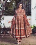 New stylish and affordable beautiful look straight set with beautiful print and fabric pure Cotton💃💃 (SWSK09)