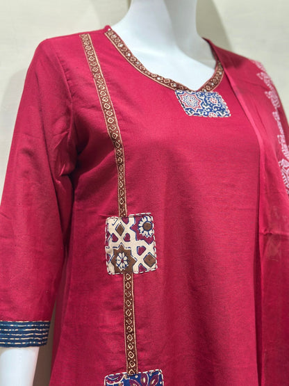 Beautifull straight petan set with beautiful pech work and hand katha work on all over kurti (SWSK11)