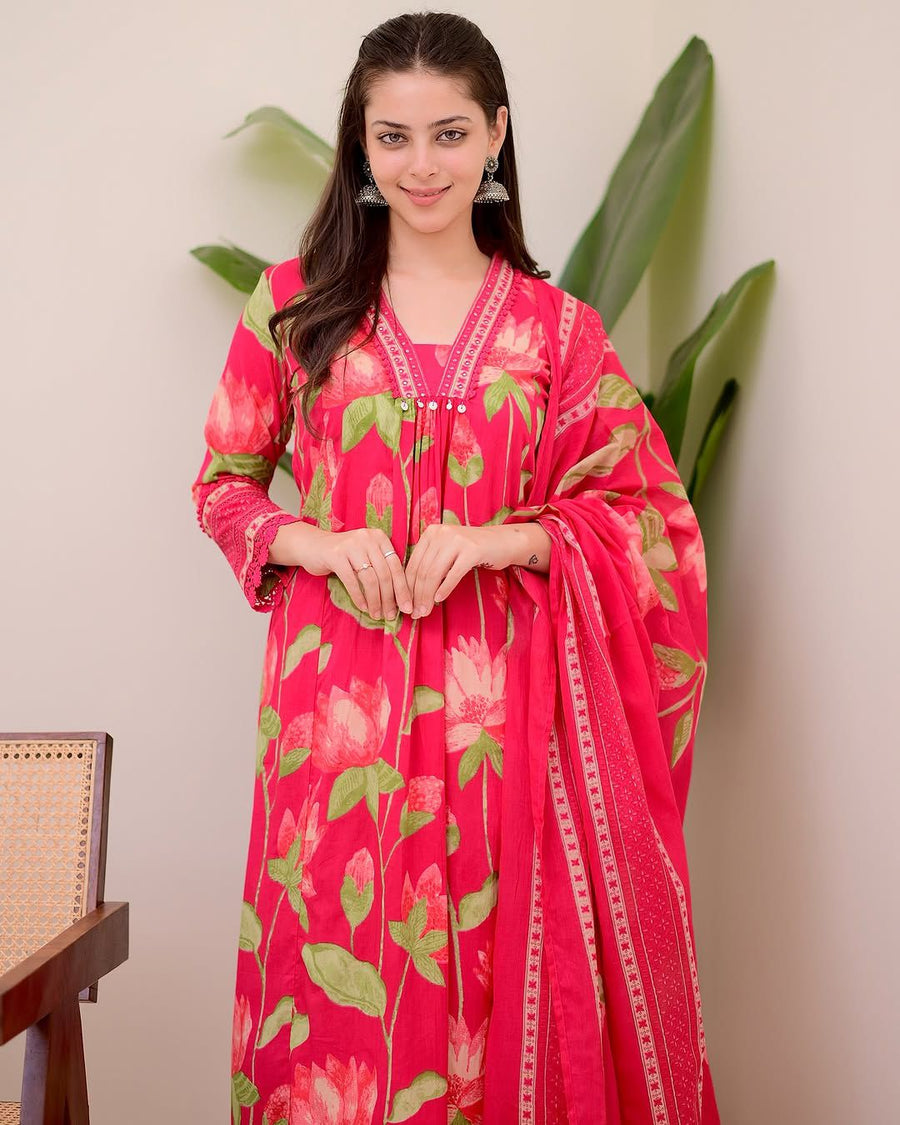 New stylish and affordable beautiful look straight alia cut set with beautiful print and fabric pure Cotton💃💃(SWSK14)