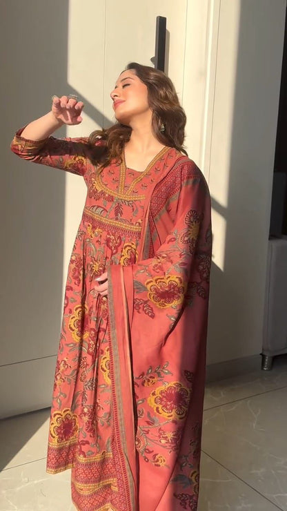 New stylish and affordable beautiful anarkali set with beautiful print and fabric pure Cotton💃💃(SWSK15)