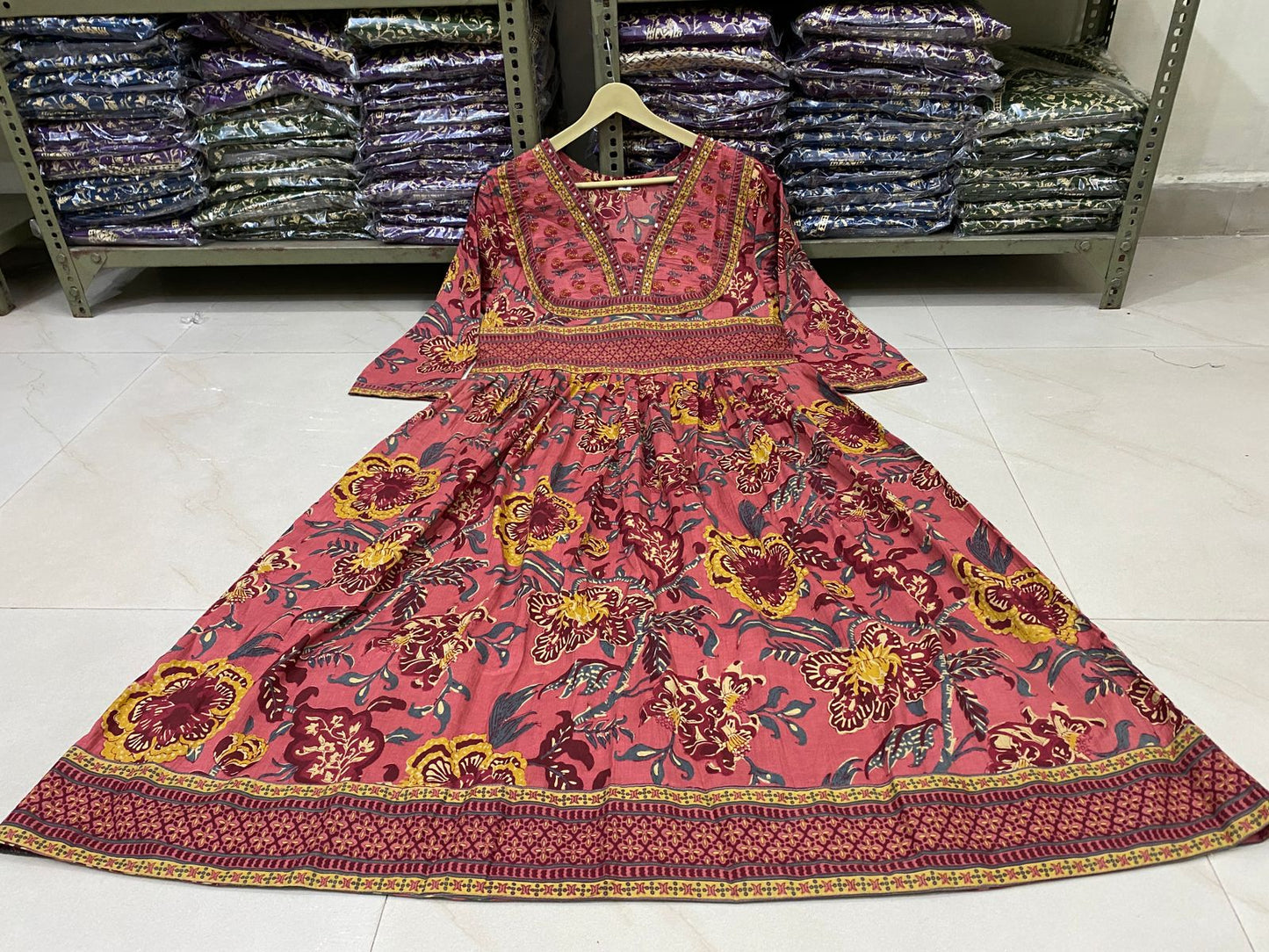New stylish and affordable beautiful anarkali set with beautiful print and fabric pure Cotton💃💃(SWSK15)