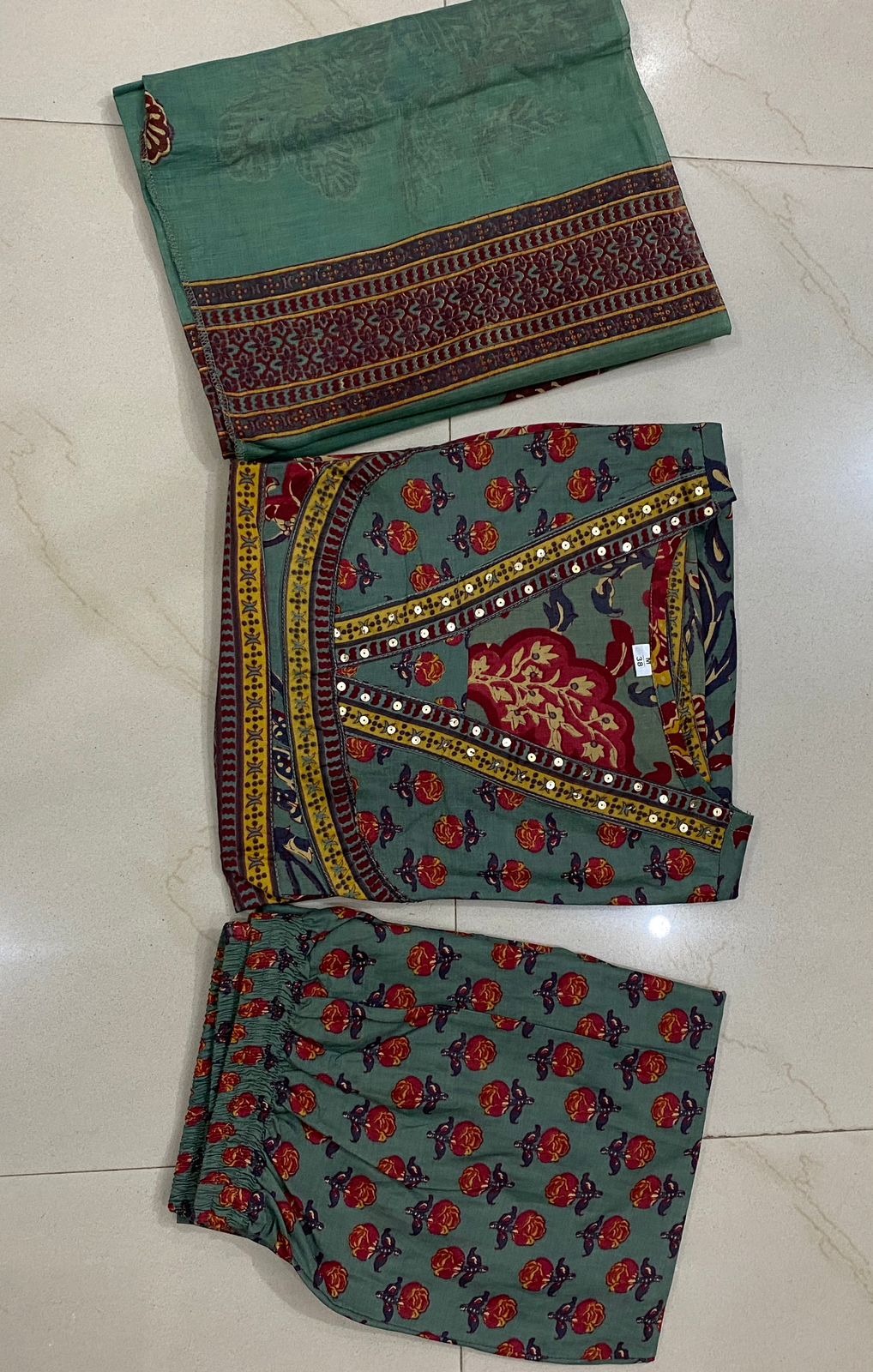 New stylish and affordable beautiful anarkali set with beautiful print and fabric pure Cotton💃💃(SWSK15)