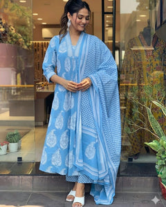New stylish and affordable beautiful look a-line cut set with beautiful print and fabric pure Cotton💃💃 (SWSK18)