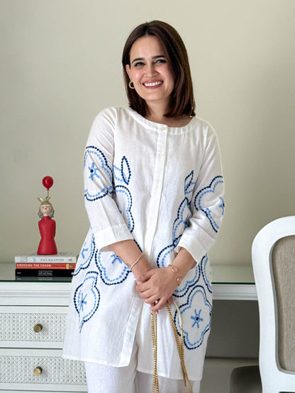 💕💝Whimsical whites/ black / blue  and everything nice! 😍✨ Our  Power Pause Co-ord Set is your perfect summer essential! 🤍🖤☀️✨(SWSK28)