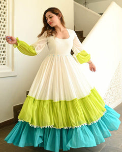 💥Launching New Article Full flair beautiful gown with lace work (SWSK32)
