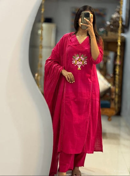 Introducing the latest addition to our fashion collection the strength kurta Style made from cotton (SWSK33)