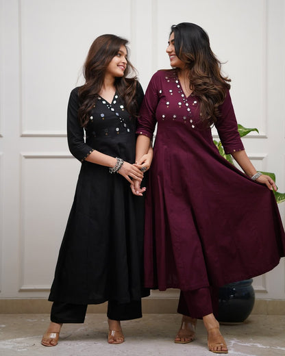 Upgrade your office wear wardrobe with this classy kurti  mirror work  detailing with pant for all day comfort and trendy look🌸🌸 (SWSK36)