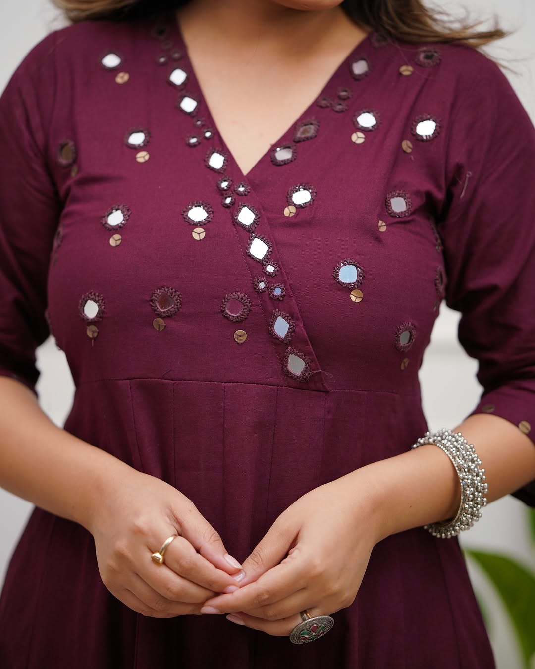 Upgrade your office wear wardrobe with this classy kurti  mirror work  detailing with pant for all day comfort and trendy look🌸🌸 (SWSK36)