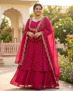 Tradition Meets Modern Grace in This Stunning Ethnic Ensemble (RRRD31)