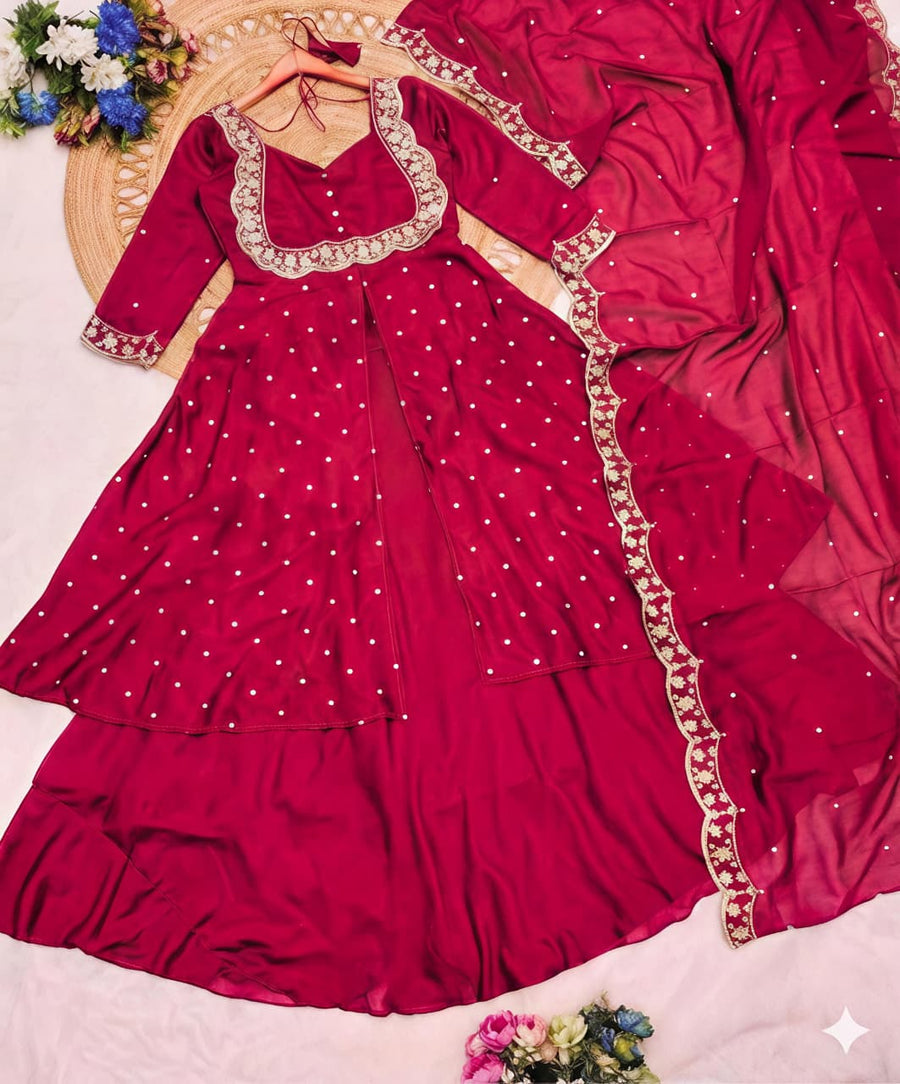 Tradition Meets Modern Grace in This Stunning Ethnic Ensemble (RRRD31)