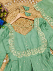 Tradition Meets Modern Grace in This Stunning Ethnic Ensemble (RRRD31)