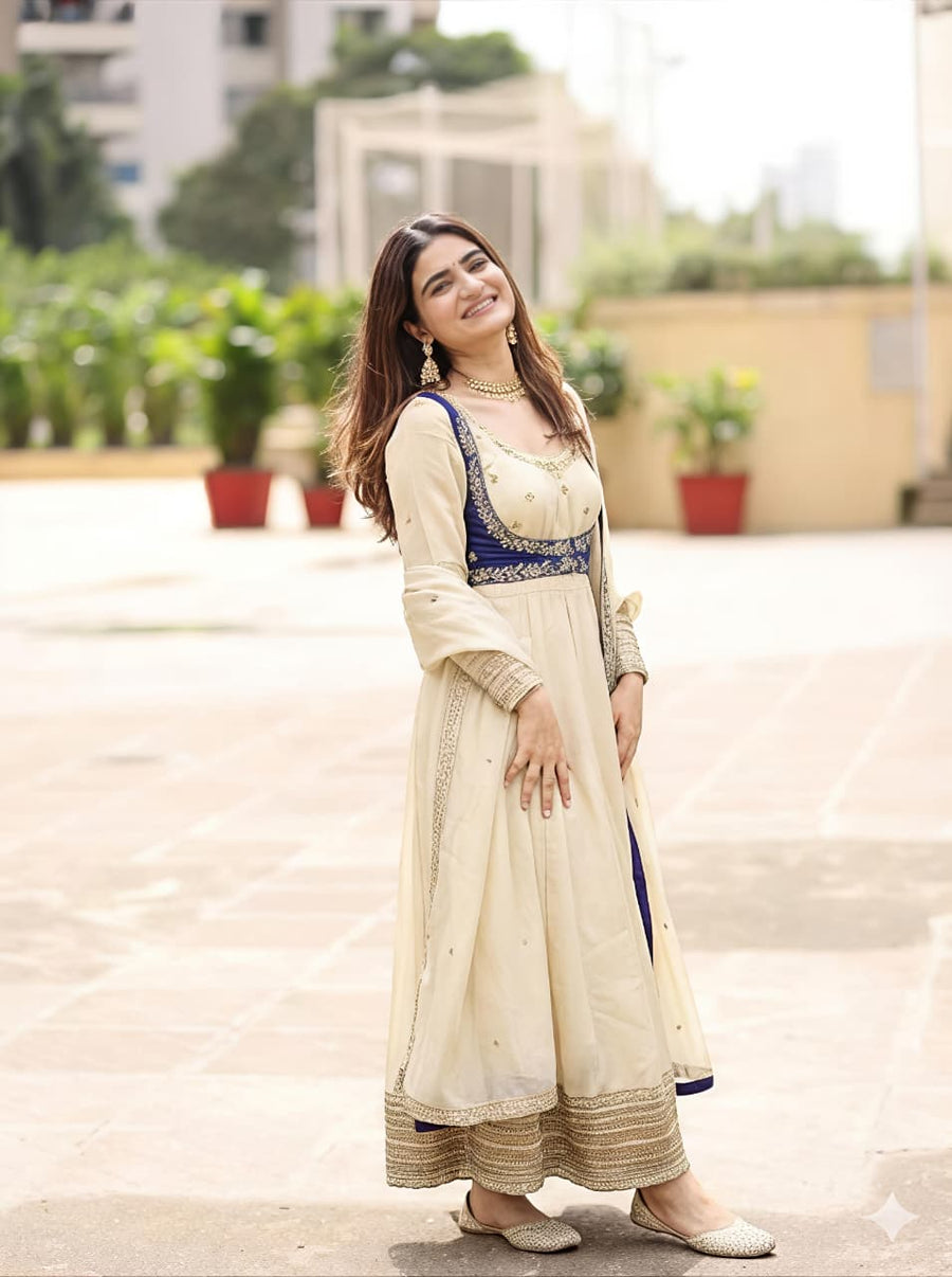 NEW LAUNCHING  3 PIECE  SUIT SET WITH BEAUTIFUL YOKE (RRRD32)