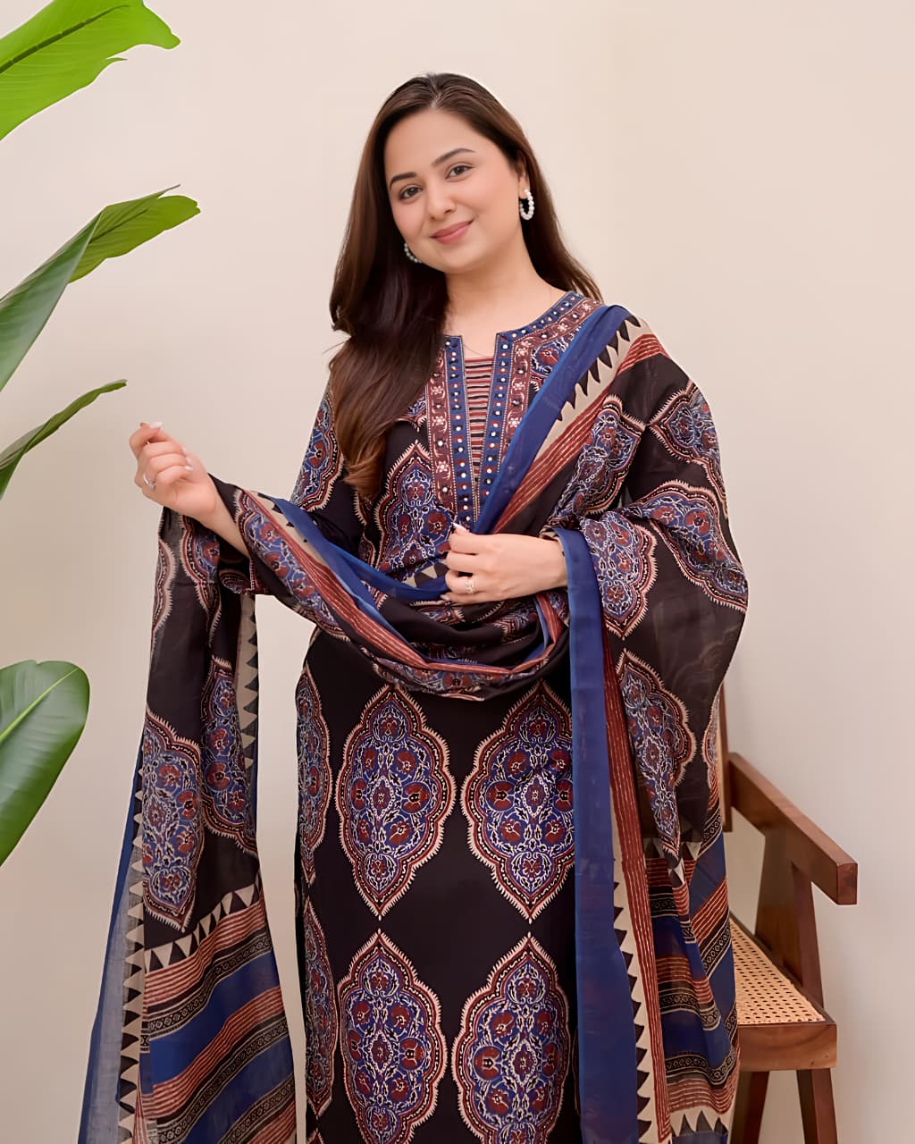 Traditional Printed Kurta Set for Women with Designer Dupatta(SWSK38)