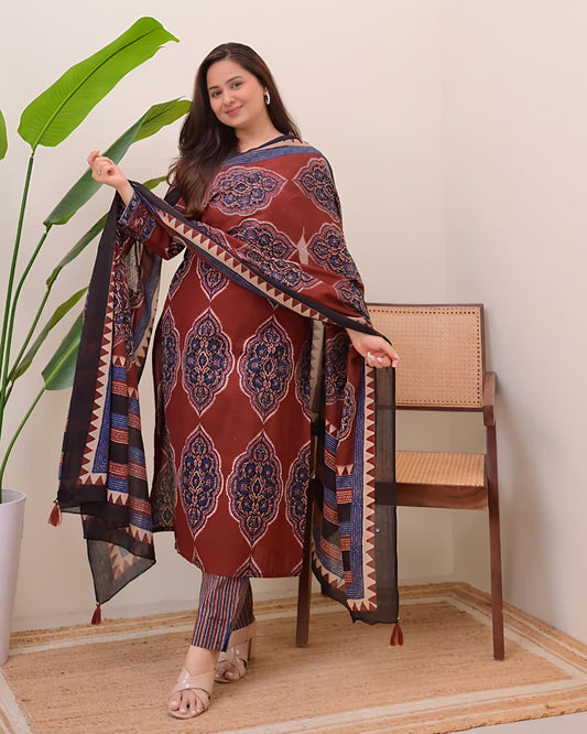 Traditional Printed Kurta Set for Women with Designer Dupatta(SWSK38)