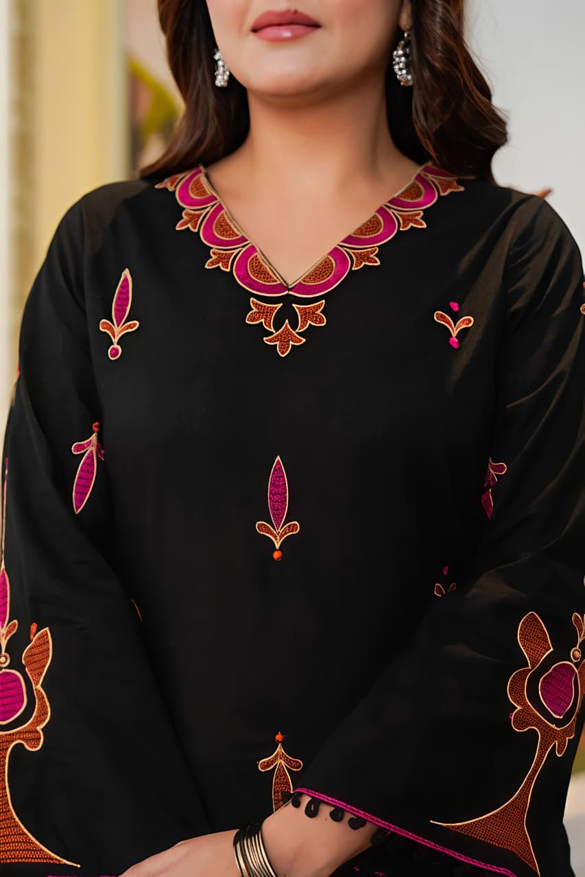 🌹🌹 fine Cotton fabric with beautiful embroidery on neck, sleeves, Kurti with embroidered plazo with both side pockets on pant (SWSK56)