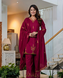 🌹🌹 fine Cotton fabric with beautiful embroidery on neck, sleeves, Kurti with embroidered plazo with both side pockets on pant (SWSK56)