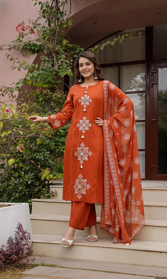 🌹🌹 fine Cotton fabric with beautiful embroidery on neck, sleeves, Kurti with plazo with one side pockets on pant🌹🌹 (SWSK57)