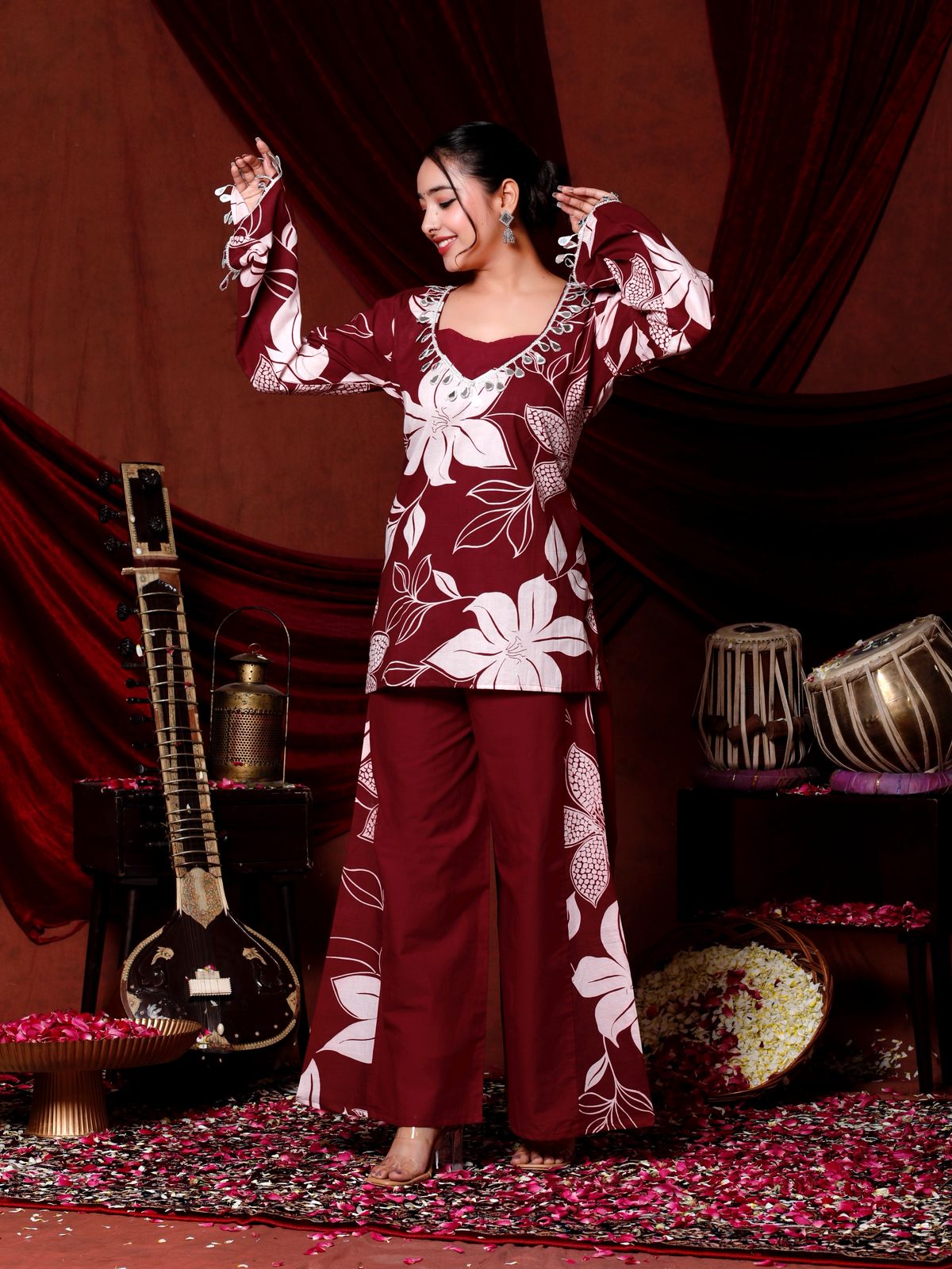 💕💕Adorn Yourself in Festive Elegance with this Stunning Maroon Floral Coord Set🌸🌸(RRRD37)