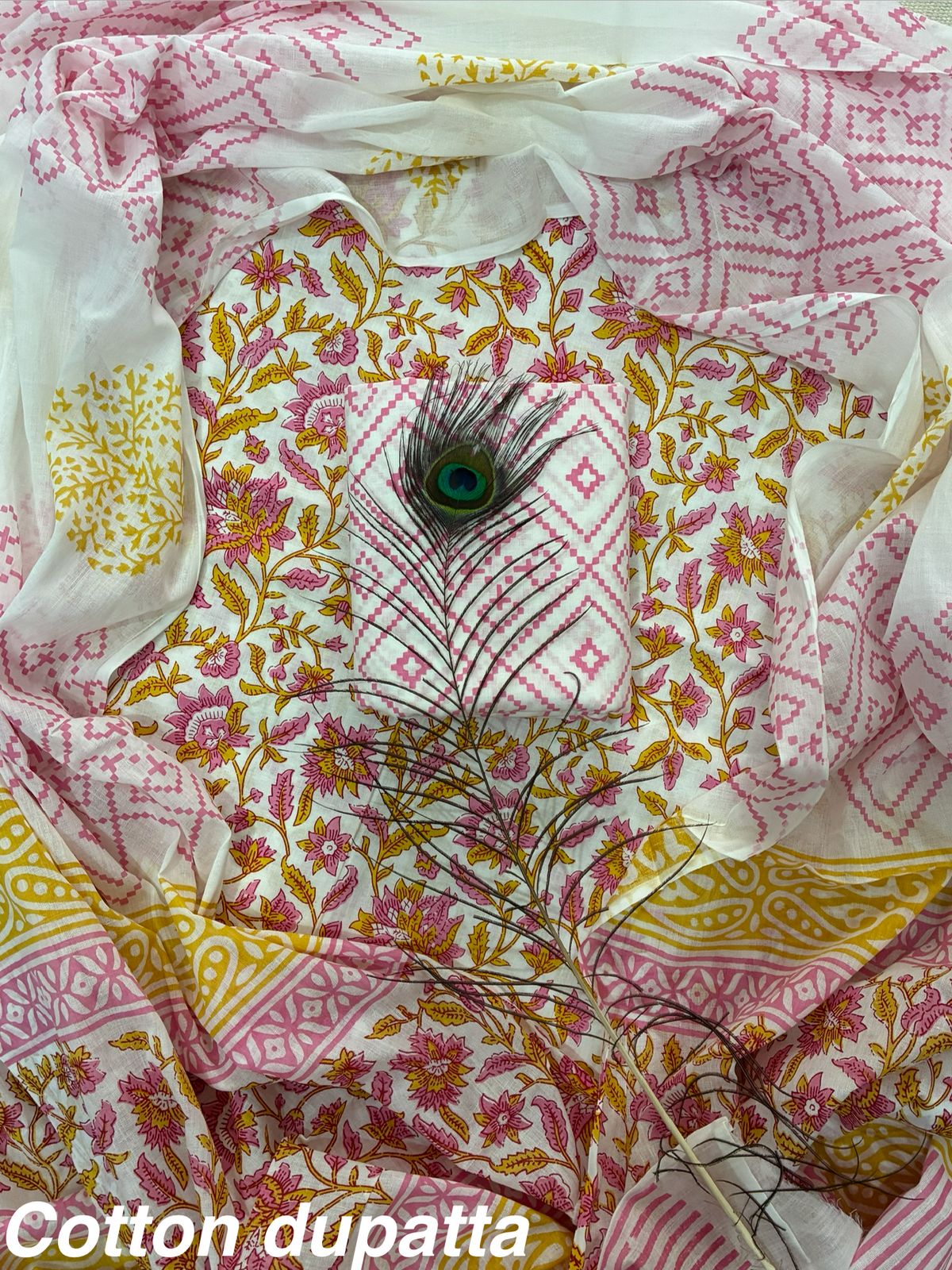 ELEGANT HAND BLOCK PRINT COTTON SUIT SET WITH MULMUL DUPATTA(WACOTMU47)
