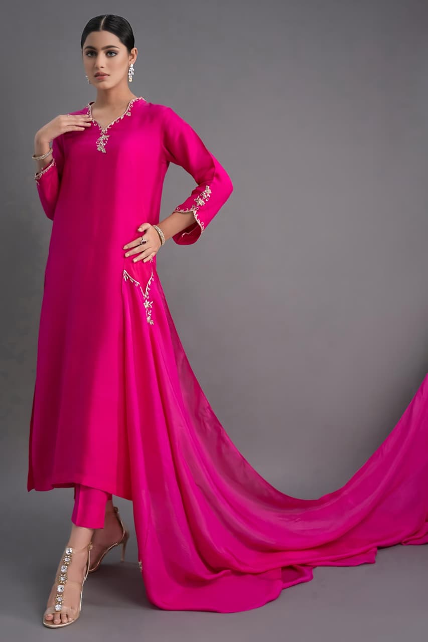 Graceful Fuchsia Embroidered Kurta Set with Flowing Dupatta and Elegant Flair(RRRD42)