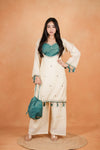 Featuring beautiful Heavy Suit Set which is beautifully decorated Embroidered🪡and Hand work. It is paired with matching Plazzo🪡.Complet Lining with Beautiful work(RRRD39)
