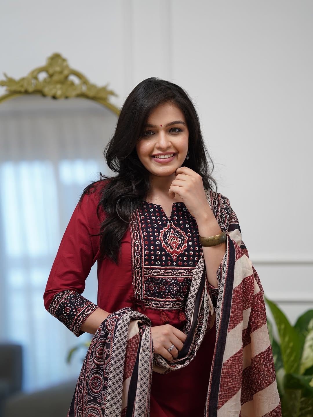 Elegant Maroon & Black Printed Kurta Set with Dupatta(RD44)