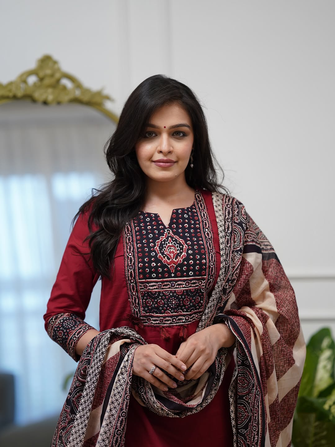 Elegant Maroon & Black Printed Kurta Set with Dupatta(RD44)