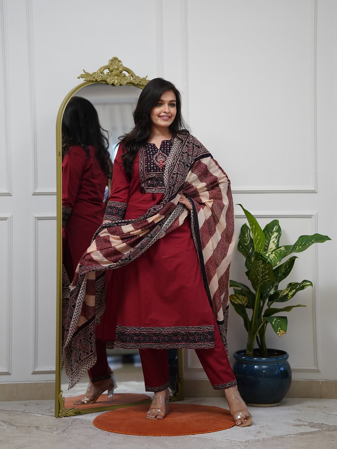 Elegant Maroon & Black Printed Kurta Set with Dupatta(RD44)